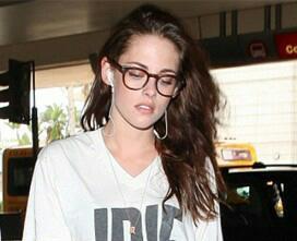 no dia 09/04/1990 nasce nossa princesa - Kristen Jaymes Stewart. / Twilighter / Krisbian / Robsten.
