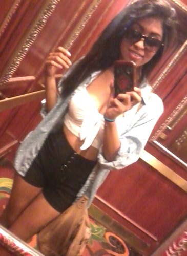 A Swisha Fo' Dat Ass ~ #Suavecita
yeee biisshhh 
|instagram:mamaakrissy_| |KIK:killahkrissy|