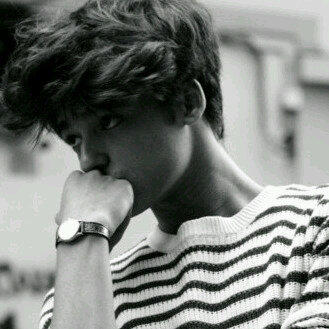 nnuuoora's profile picture. 