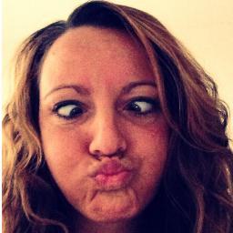 ZodoetLaladat's profile picture. Italian chick | Social Media | Sneaker addict | Online Marketing | Makes great Tiramisu (Thanx mom!) | Body Combat!! | Always dancing like nobody's watching!!