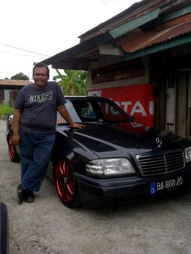 rendymardika1's profile picture. 