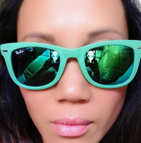 pdaburn's profile picture. entrepreneur, aspiring culinarian, mother, make-up artist and self proclaimed comedian.