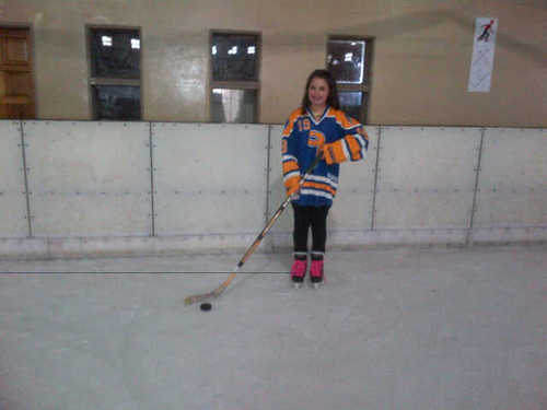 FgpMarla's profile picture. i love music love to sing αη∂ perform for people love to play тнє guitar , piano αη∂ drums ♥ and love justin bieber (: αη∂ my bbm pin _ 25C8AAE1 *