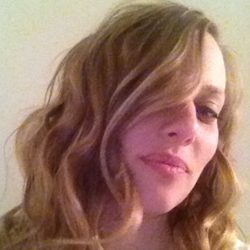 petitefny's profile picture. 