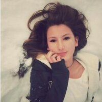 Emma (@the_) 's Twitter Profile