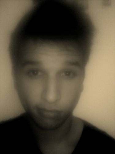 joaozinhoestevo's profile picture. Nada se cria; tudo se copia.