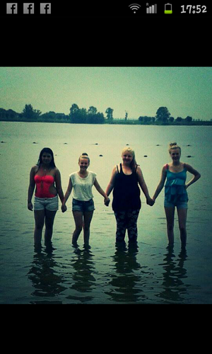 ♡♥ mahh bestt  @haagsechiksam3 @janine