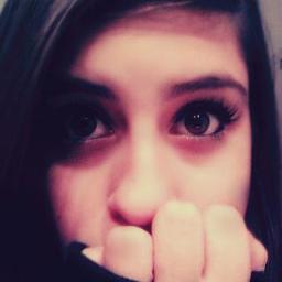 nadia_vidas's profile picture. I have a twitter and that's it....oh yeah, and I love Falling in reverse^^  pls follow :3