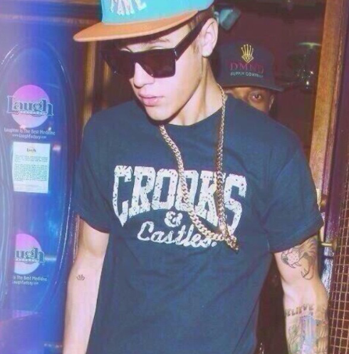 lanastratford's profile picture. if i was a little prettier could i be your baby?