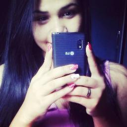 Na incerteza de Obter resultadOs alegres,tentO aprender o sentidO desta v!da que depende de m!m para ser O que ela é de verdade....^^  ..*-*
