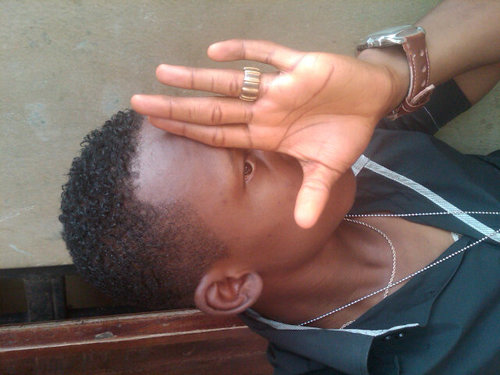 Am a student, I luv readn histories, luv beautiful gals, luv watchn futbal & also wanna be a professional futballa 1day just lyk LIONEL MESSI.....