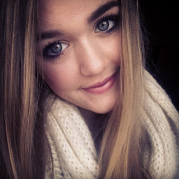 Hii i'm Charlotte but everyone calls me Lottie {Single//RP}