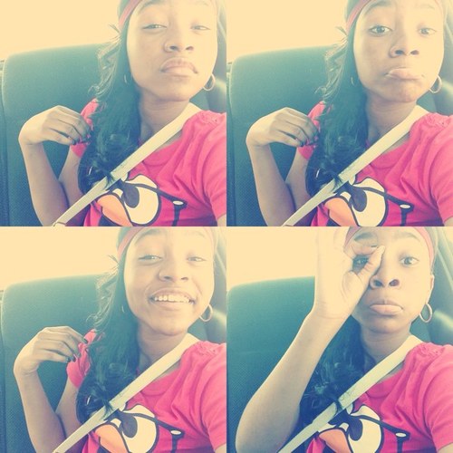 I Been Getting Money , 
While You Hoes Sneak Diss 
Get At Me