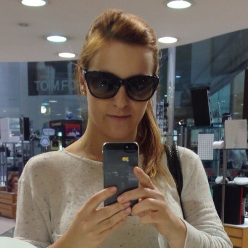 RafaelaTavolaro's profile picture. A maior arma contra o estresse é nossa capacidade de preferir um pensamento a outro. - William James