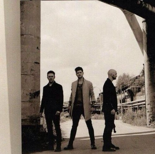 Just another fan account for @thescript ❤ @TheScript_Danny followed me 22/4/12 ♥ @benjaminsarge followed me 29/4/12