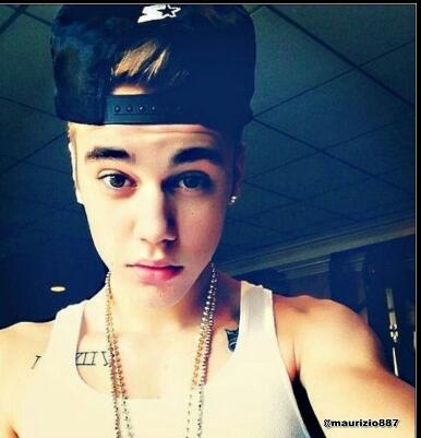 club fans justin bieber :)