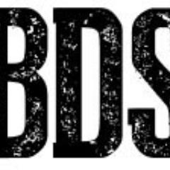 Sister site to @BabesDigBalls:The sports spot by babes who dig balls…and pucks -- and now STYLE! http://t.co/IlqzHlTthX