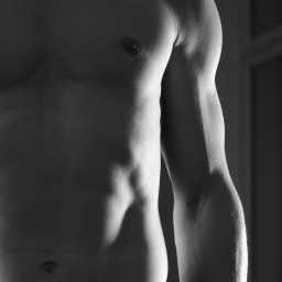 qwer066's profile picture. 