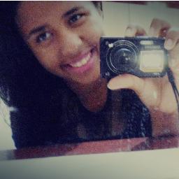 -Quem não procura não sente falta..   Engano seu A SAUDADE É GRANDE MAIS O ORGULHO É MAIOR AINDA