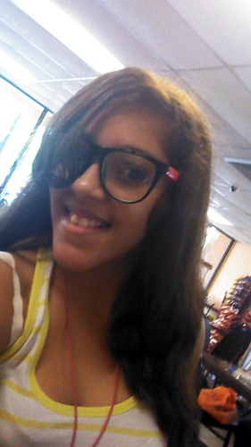 Buscame en Facebook Kelsea Ann