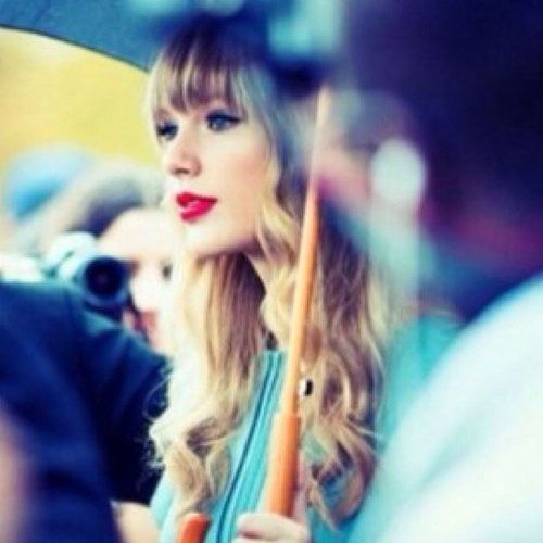 tswizzle :-) / 9/25!!!!!!!!!!!!!! 1989TourNashville