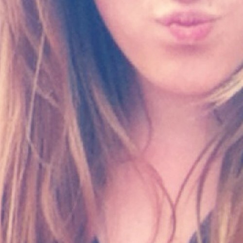 RealshitReal's profile picture. I say what I feel when I feel it and all of ya'll can deal with it ✌