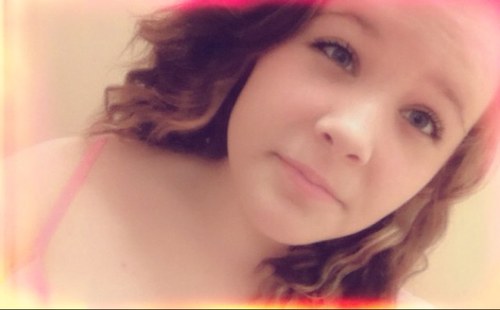 Living the jr hockey lifestyle❤. Welland Jr Canadians, #GOJHL. Niagara Icedogs, #OHL. , Boston Bruins #NHL. Chucky Slick is my idol:* Toss me a follow(: .