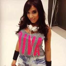 Anitta One Word: My Perfect, I love you 
 
 △ @Anitta_OFICIAL △    Donos : Livia e Gustavo