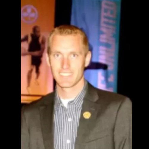Entrepreneur. Professional Networker. Motivational Speaker. Co – Founder of Live Young & Free. Helping people achieve their goals by making a POSITIVE IMPACT!!