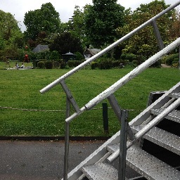 SoandusProd's profile picture. 