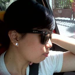 Just be Chic n SimpLe!!!!! Wanna be a Pro Psycholog :D
