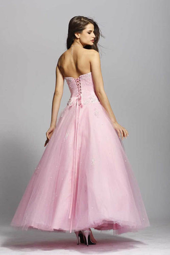 Our mission is helping you to find the best place to buy Cheap Evening Dresses