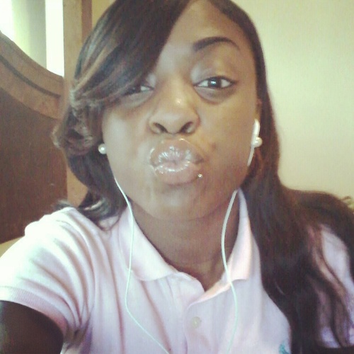 x_PrettyChelss's profile picture. Follow me & my twin brother: @X_Punkin I love him so soo much we follow back:)