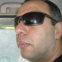 Um cara simples que sempre procura seus objetivos , Acadêmico em Direito e motociclista.
 só quem conhece sabe quem é o ri