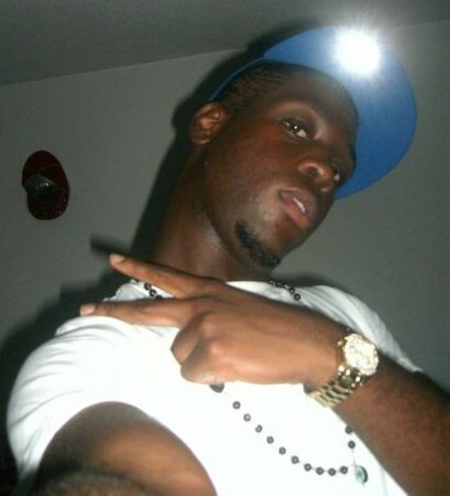 I'm a cool down to earth nicca dat  hangs to myself I dnt depend on no1 for nuttin. Bbm 332b0902 or send # or kik physcojt