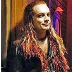 Just a grave robbing, drug dealing good guy well to most anyways -smirks- Will do any job for a fee of course #MV #RepoRP