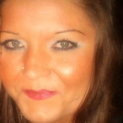 Profile Picture of ROBIN DARLENE MORRIS (@charleysgirl77) on Twitter