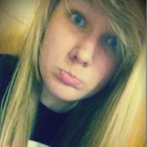 Im just a girl trying to firgure out the meaning of life..✌