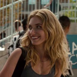 My names Amy I am 19 I go to high school my boyfriend #Charley is crazy believing in vampires but I would always love him. /FrightNight 2011/18+/