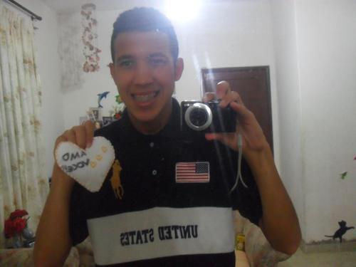 NEM O TODO PODEROSO DEUS , PAI DE TODOS , AGRADO A TODOS