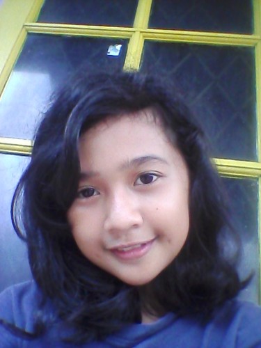 account for spam promote for GiveAway :D the account personal is @dindasabrinaar mention for follback
