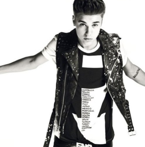 _ForeverBiebers's profile picture. I love you all beilebers!❤ we are all like one big happy family. With the same dreams and goals in life! Follow for an insta follow back!