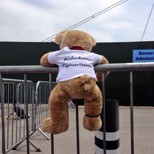 Hey I'm Spencer the Bear I live with @RKYW & @NE12SNR, I've decided no more sat at home I'm travelling with them - join me joining them for a bear adventure...