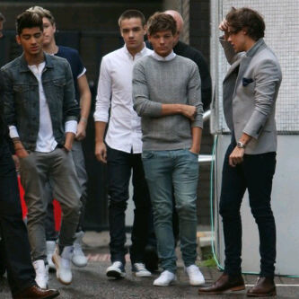 (F)an (O)f (O)ne (D)irection ;) ,, just follow me I'll followback I promise! xx