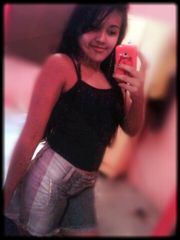 Sou o que sou, não o que dizem. Menina molekaa