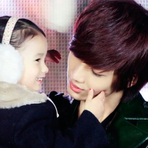 Breath_G0424's profile picture. 보픽 : 나의 숨결이 너에게 닿을때 (w.니안) : 850세 쌍둥이 뱀파이어 / 그래도 여긴 인간세상이니까 18세 고등학생 조광민으로 대해줘. / 12.02.06 00:26~