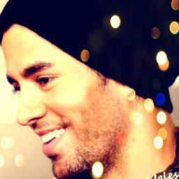 Hi, I Sally From Georgia.. I Love @EnriqueIglesias Very Much ♥ )) So Follow me Guys
