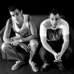 booking: booking@luckdances.com // cropcircles@luckdances.com