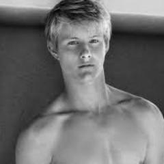 LOVES CHRISTIAN TREVELYAN GREY, MEGALOMANIAC CEO OF GREY ENTERPRISES HOLDINGS :)