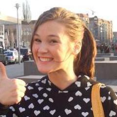 I am Verity the girl who owns BON. I am always up for chatting about anything #Neopets related. I always #followback.